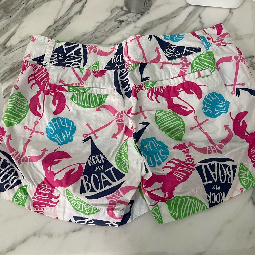 Lilly Pulitzer Nautical Shorts Size 2 - Picture 2 of 3